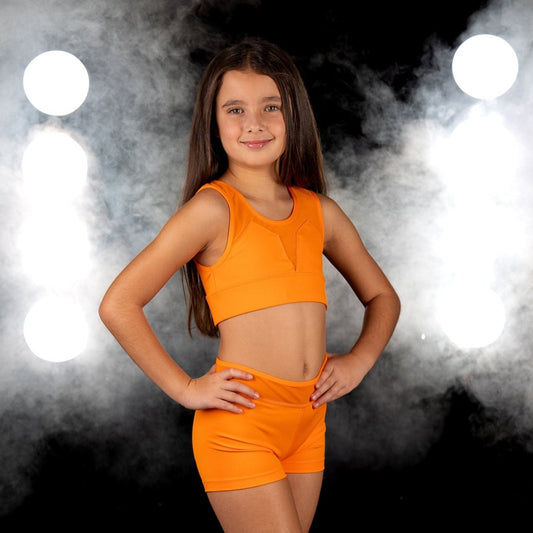 Dancewear-Top-Shorts-Demi-Set